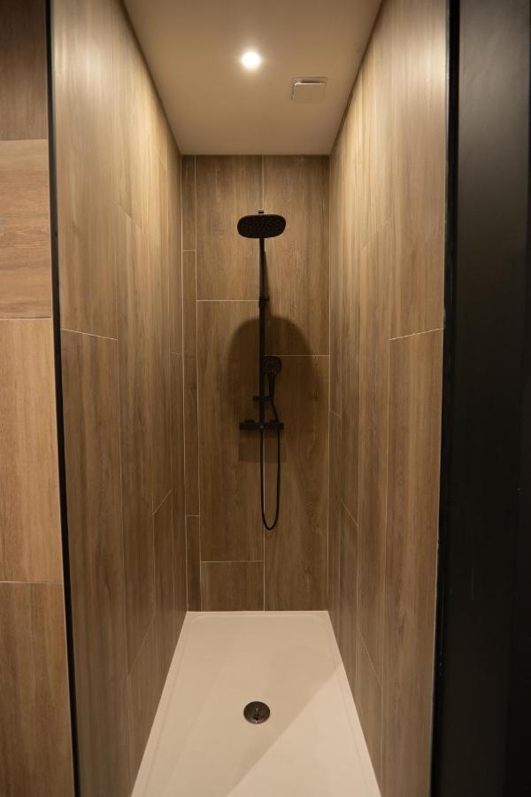 Appartamento Capsule Japon - Jacuzzi - Netflix & Ecran Cinema - Xbox Trith-Saint-Leger Esterno foto