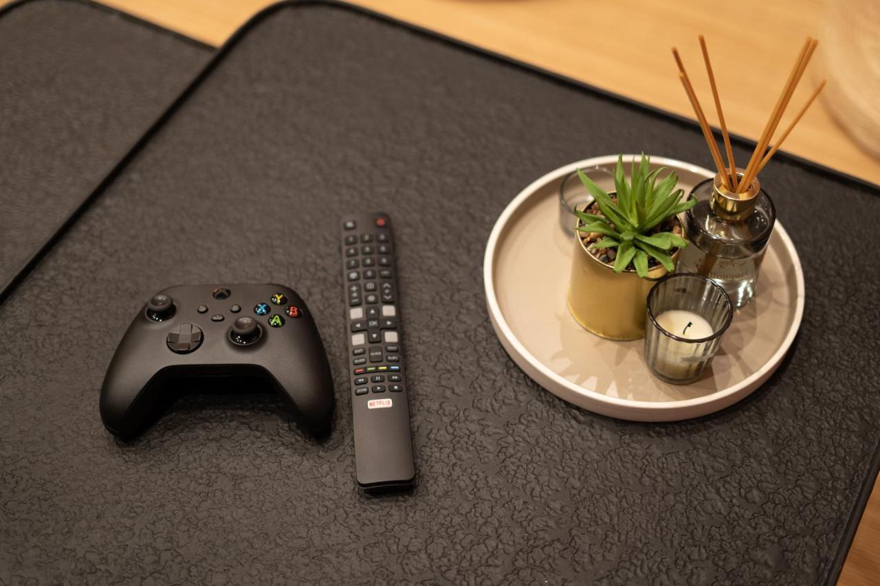 Appartamento Capsule Japon - Jacuzzi - Netflix & Ecran Cinema - Xbox Trith-Saint-Leger Esterno foto